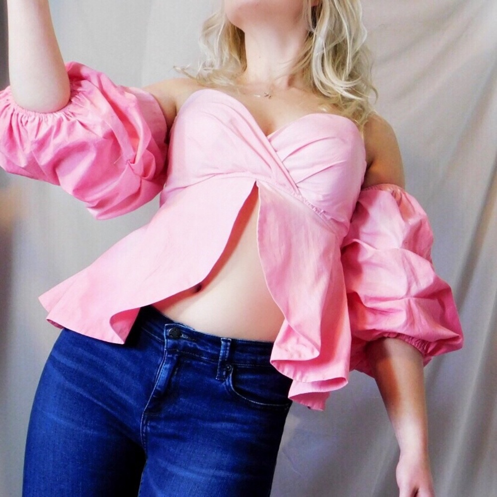 🌷Pink Rose Petal Ombré Cold Shoulder Sweetheart Balloon Sleeve Top Size S 🌷